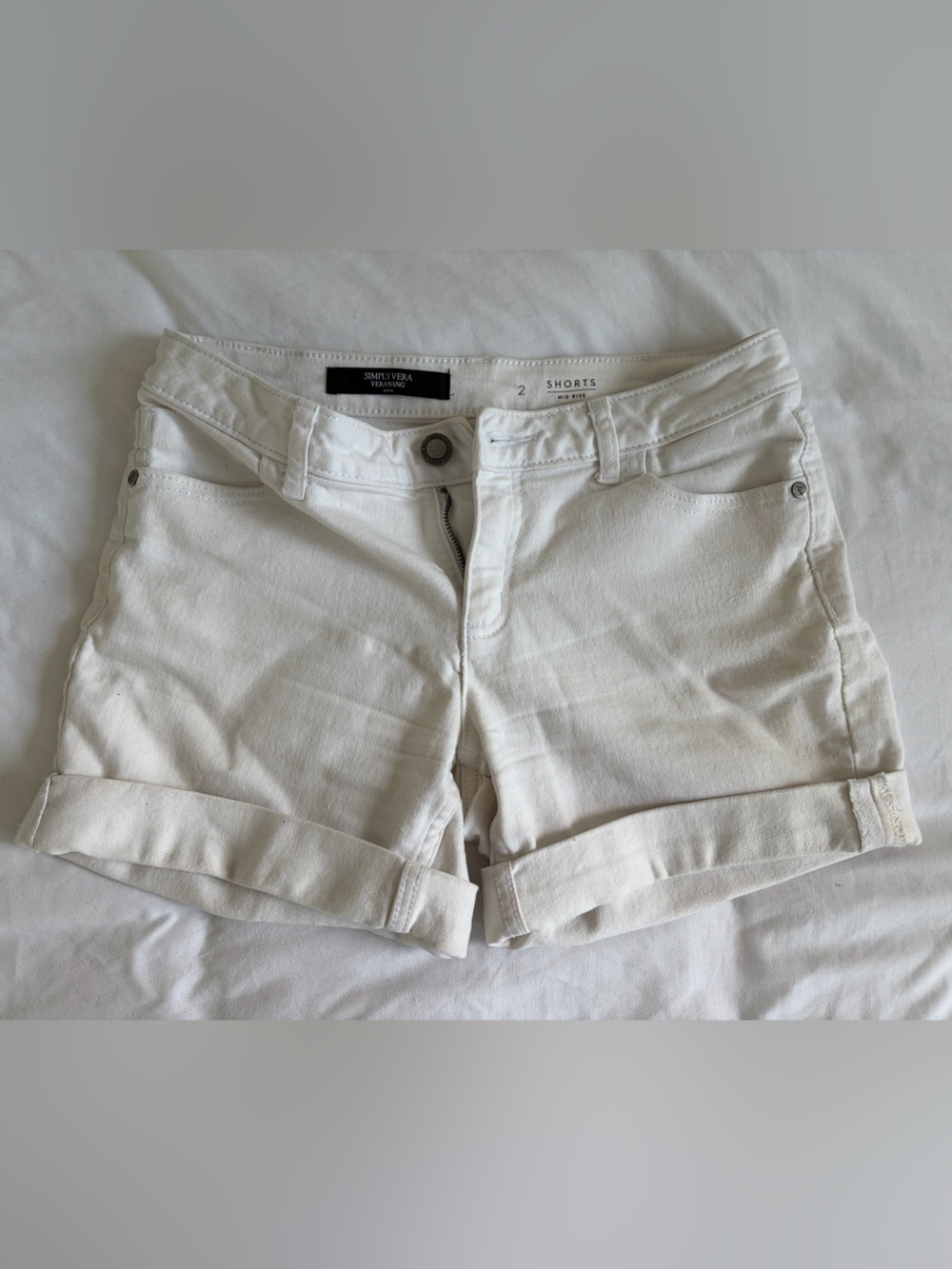 White Cuffed Women’s Shorts - Size 2